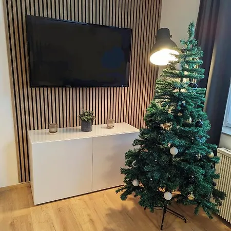 Pool - Sauna - 150m Skilift - Bikepark - Zentrum - Loft Lorenz 아파트