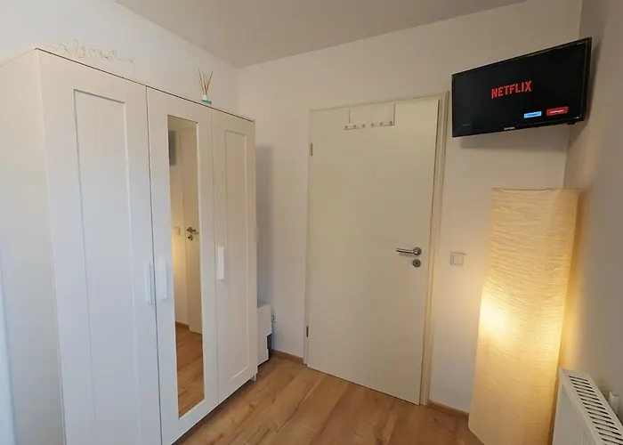 Pool - Sauna - 150m Skilift - Bikepark - Zentrum - Loft Lorenz Apartamento *